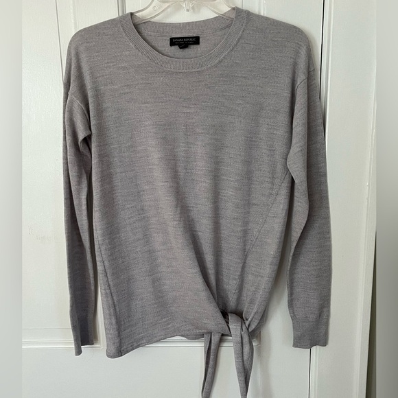 Banana Republic 100% Gray Merino Wool Tie Front Sweater Size Small Contemporary - Picture 1 of 12